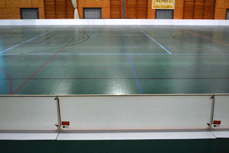 Floorbalová arena 20x10m 