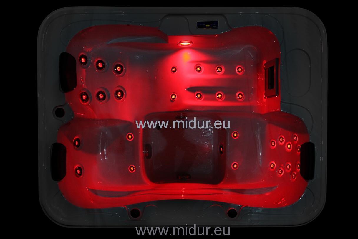 Hydromasážní vířivý bazén MILANO pro 3 osoby 